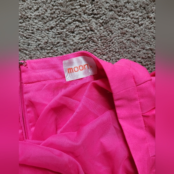 Moon Pink Skirt - Picture 4 of 4